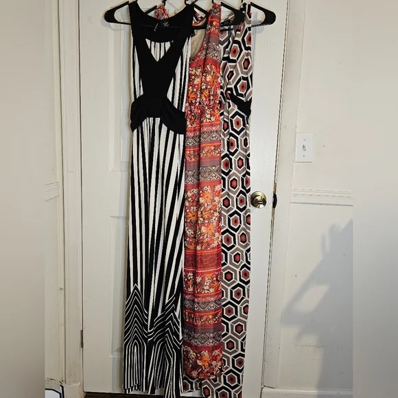 GUC | NEW DIRECTIONS | S - Picture 1 of 16